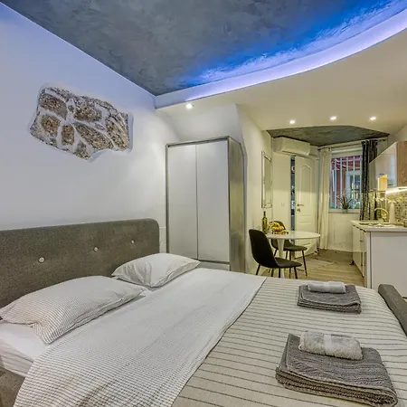 Apartment Katarina *